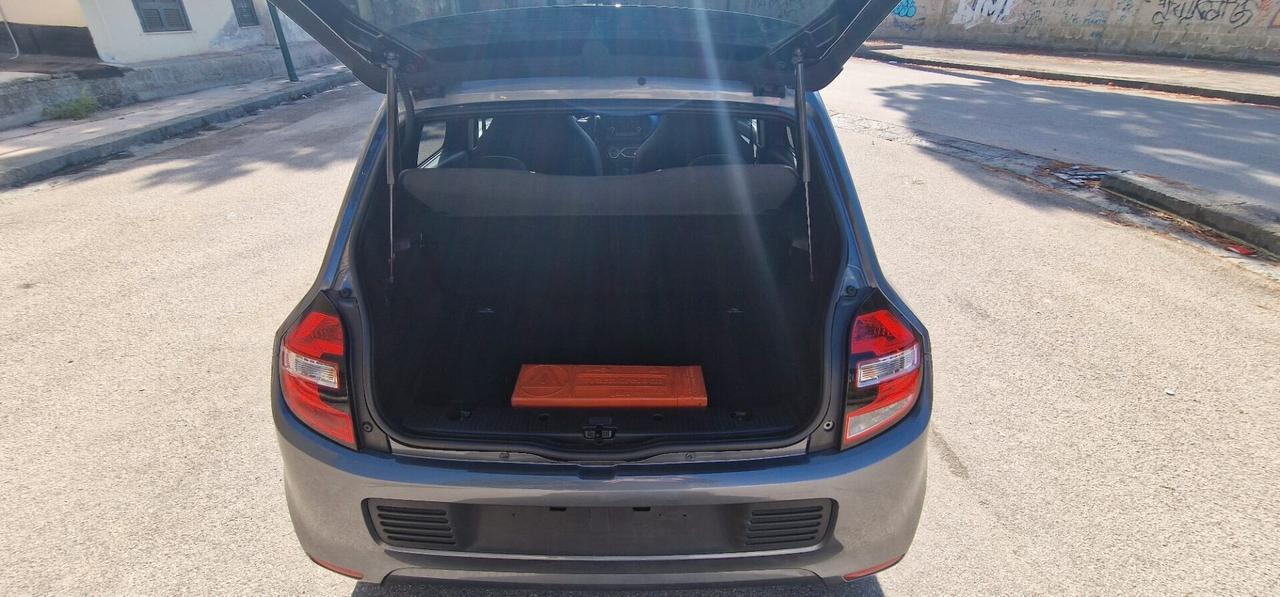 Renault Twingo 0.9 TCe 90 CV EDC COSMIC Unico Proprietario
