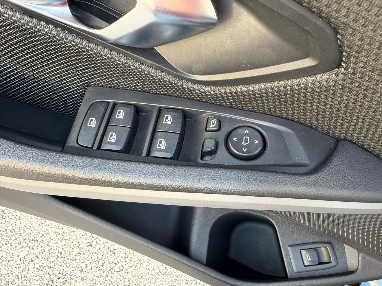 Bmw 318d Touring Automatico 2023 39000KM FULL OPTIONAL