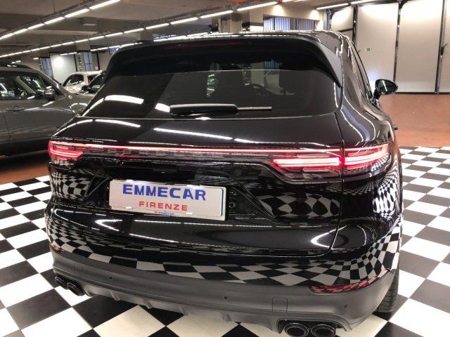 PORSCHE Cayenne 3.0 V6