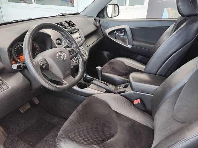 Toyota RAV4 Crossover 2.2 D-Cat A/T 150 CV Sol