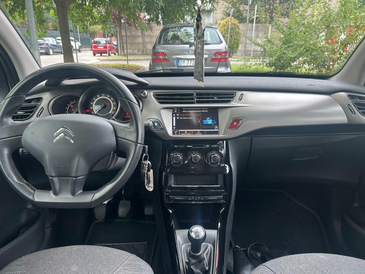 Citroen C3 PureTech 82 Live Edition