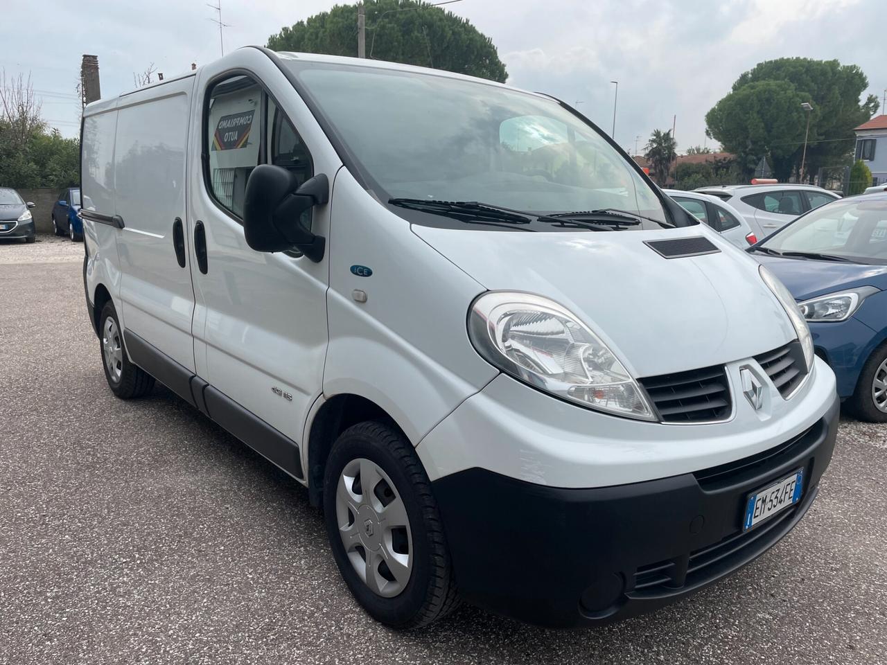 Renault Trafic T27 2.0 dCi/115 PC-TN L1H1