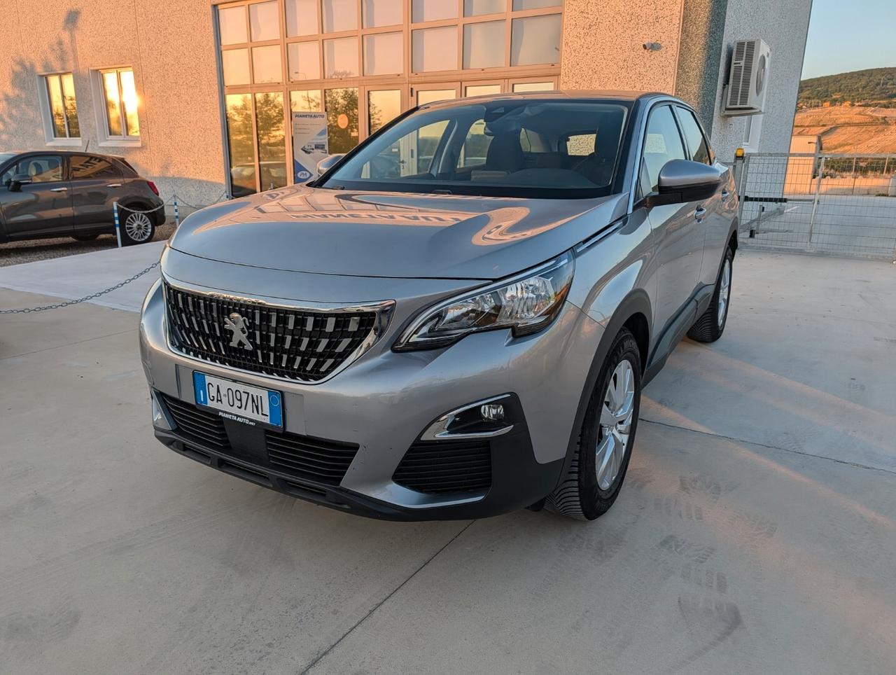 Peugeot 3008 BlueHDi 130 S&S Business