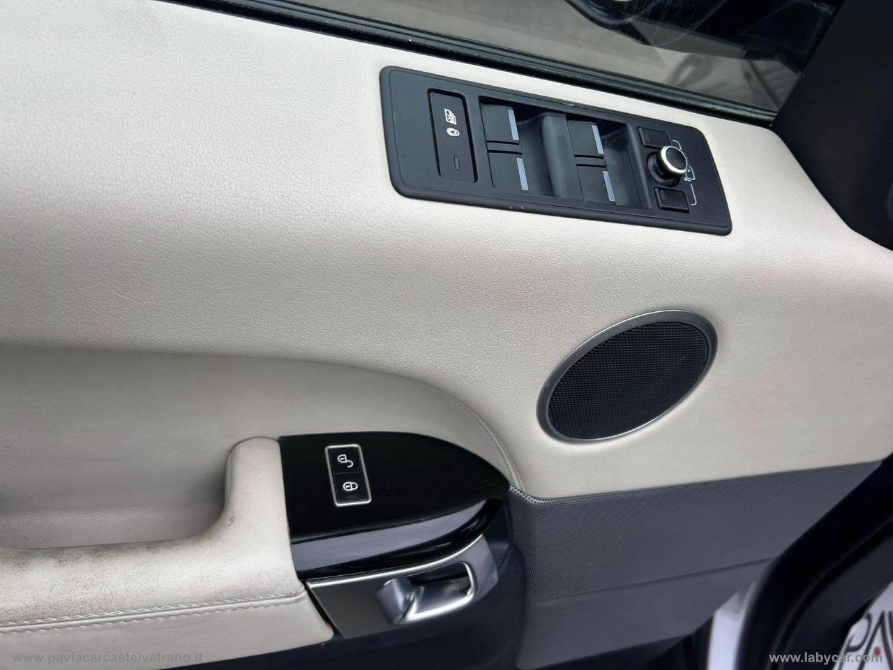 LAND ROVER Range Rover Sport 3.0 TDV6 HSE Dynamic