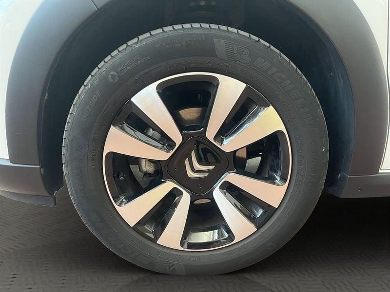 Citroën C3 C3 1.2 puretech Shine Pack s&s 83cv