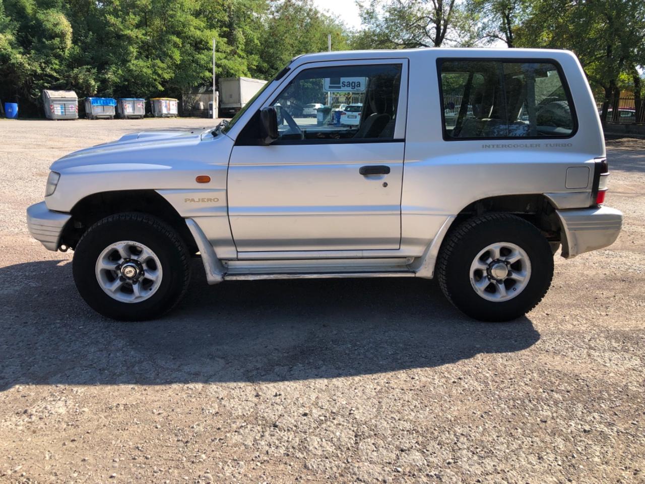 Mitsubishi Pajero 2.5 TDI MT SS GLS Special Action