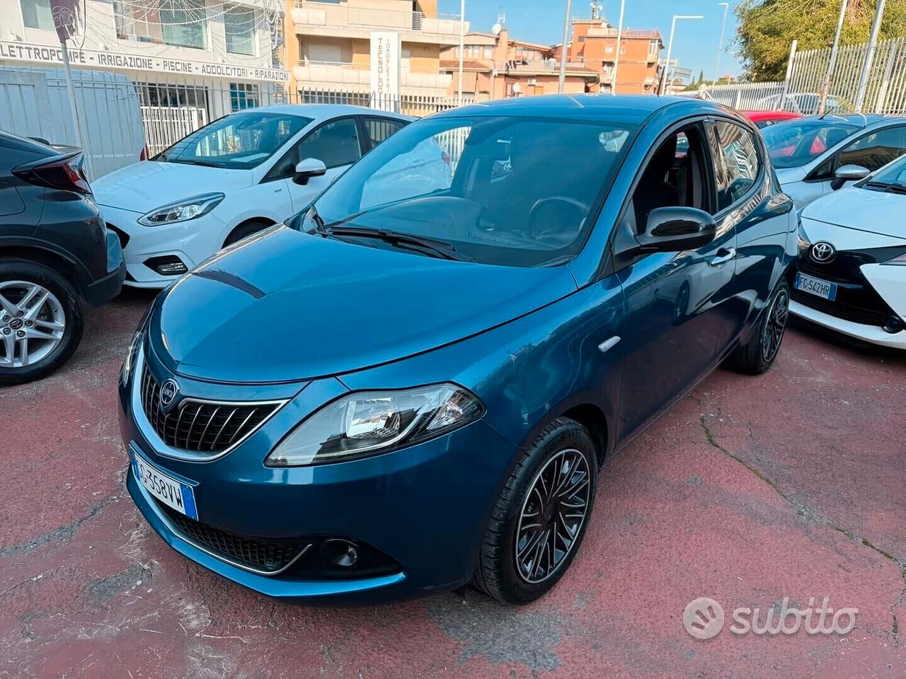 LANCIA YPSILON HYBRID