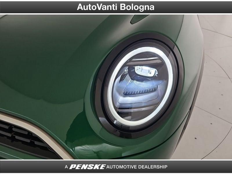 MINI Cooper Mini Cooper 3p 1.5 C Favoured auto