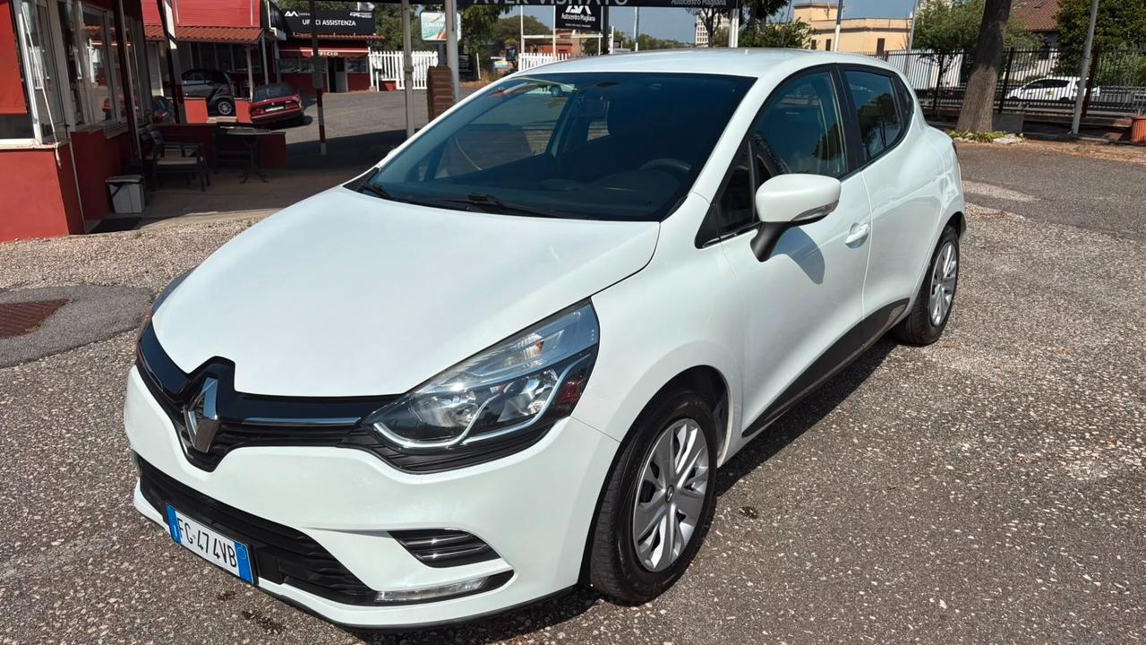 Renault Clio TCe 12V 90CV Start&Stop 5 porte Energy Intens