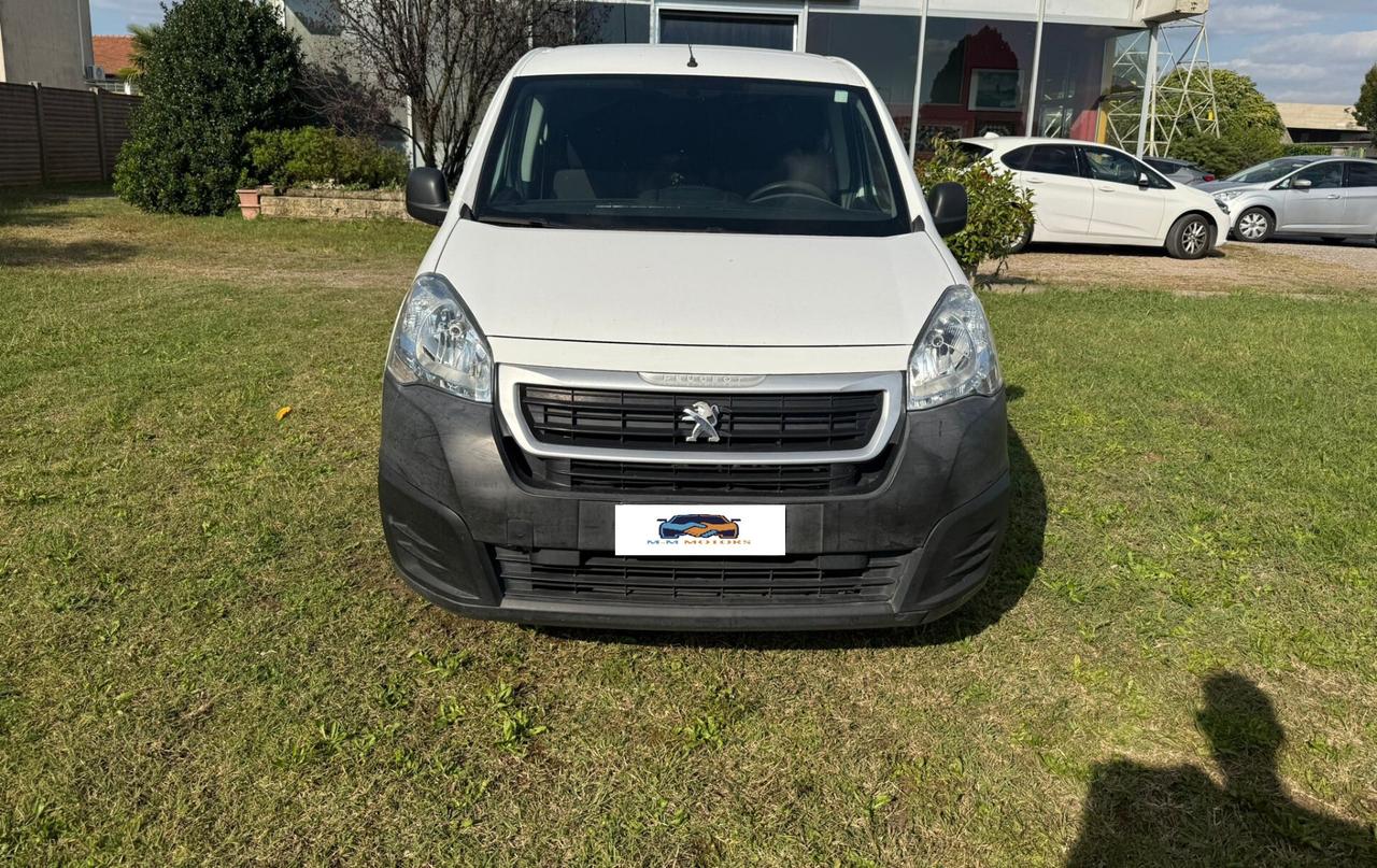 Peugeot Partner Furgone 3 POSTI
