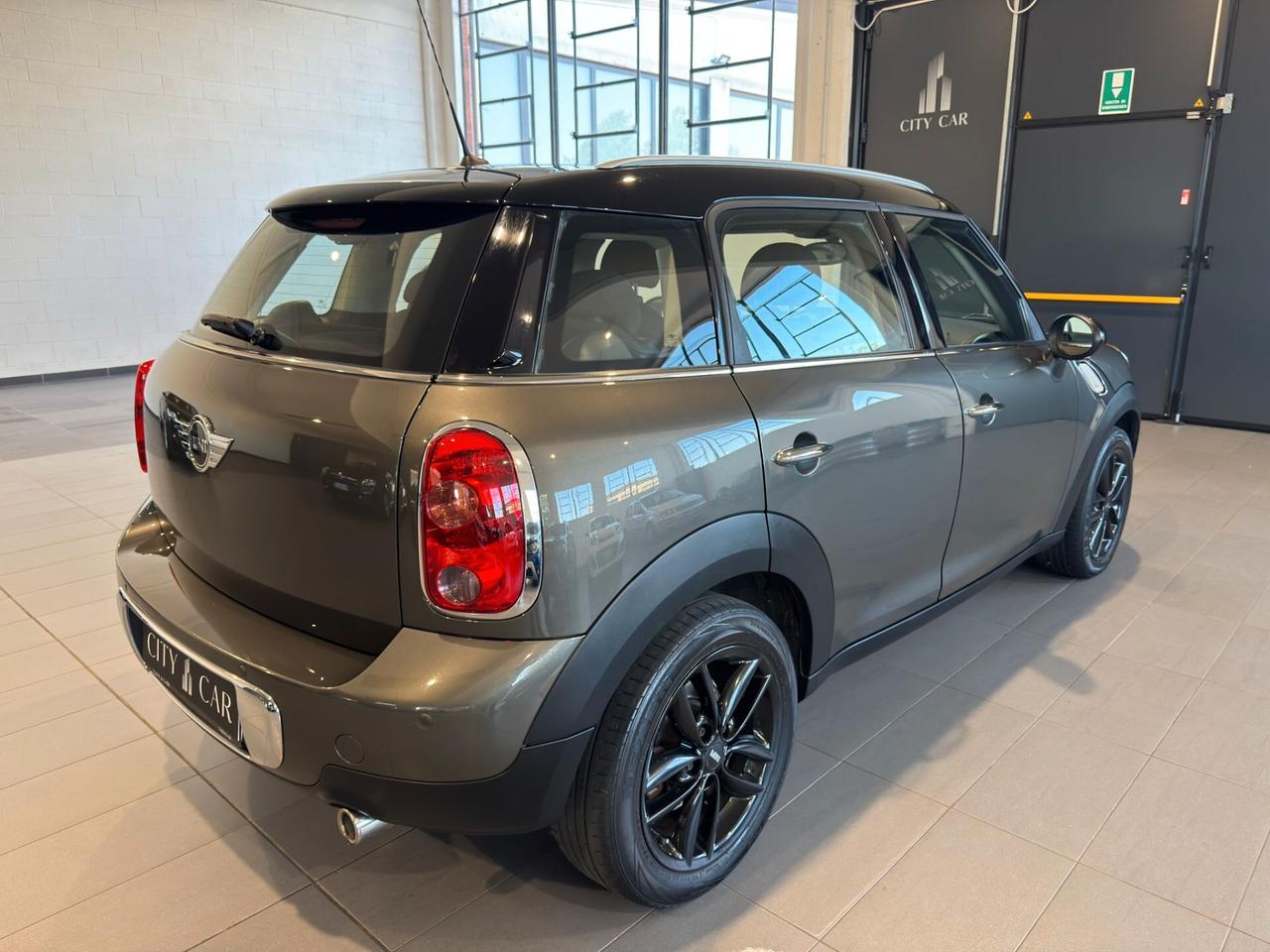 Mini Cooper D Countryman Mini 2.0 Cooper D Countryman Automatica
