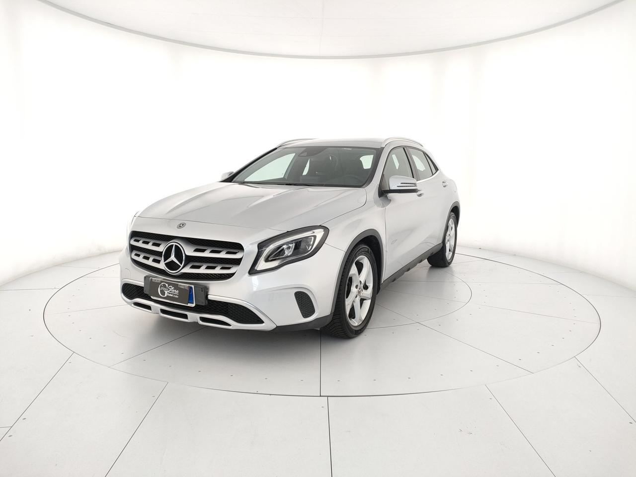 Mercedes-Benz GLA 180 Sport auto
