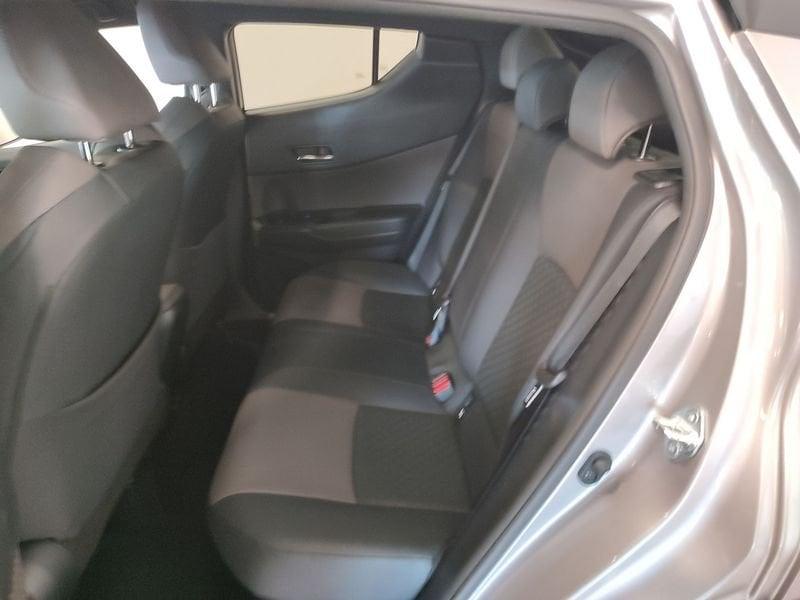 Toyota C-HR 2.0 Hybrid E-CVT Lounge