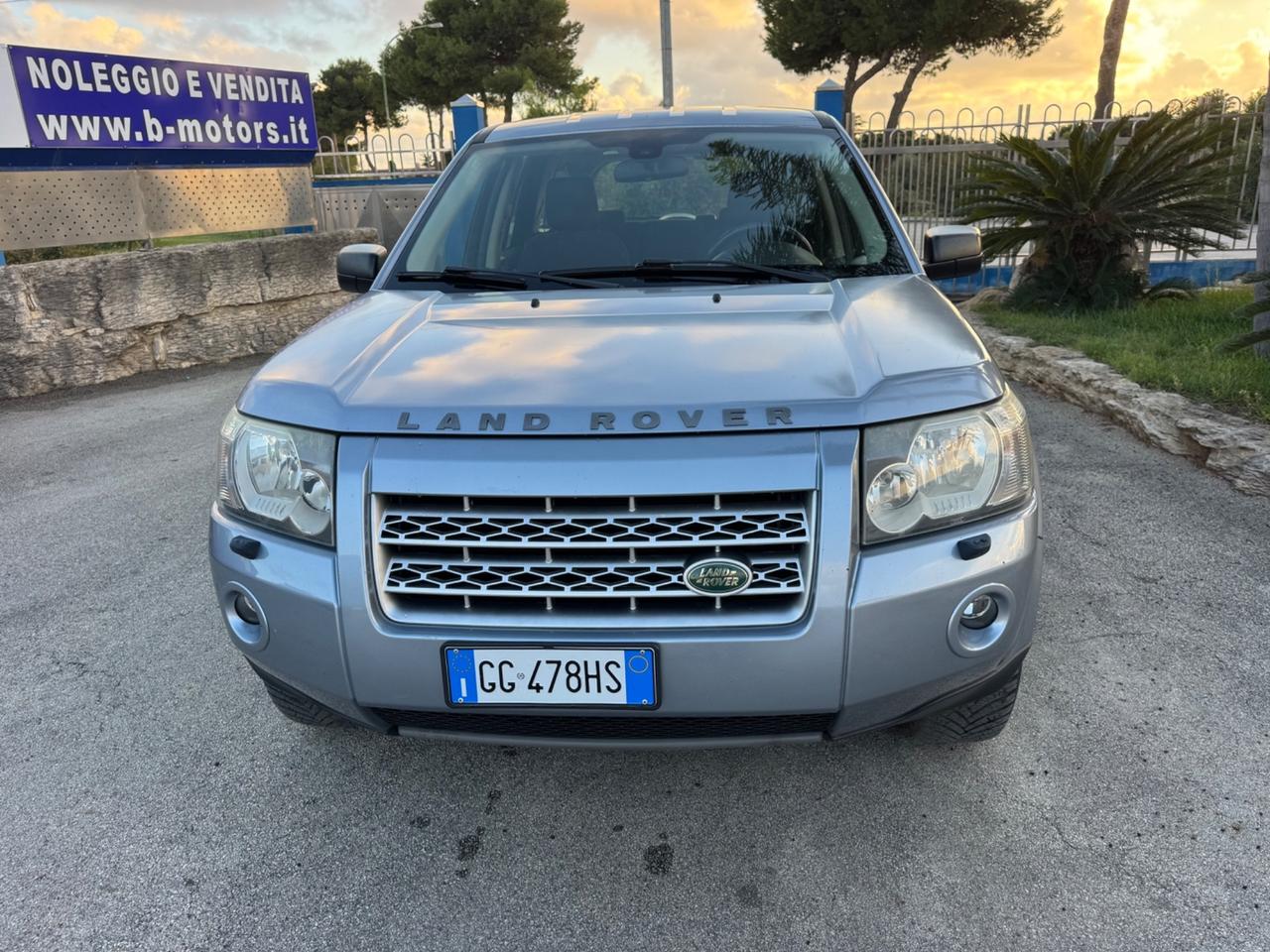 Land Rover Freelander 2.2 TD4 S.W. SE