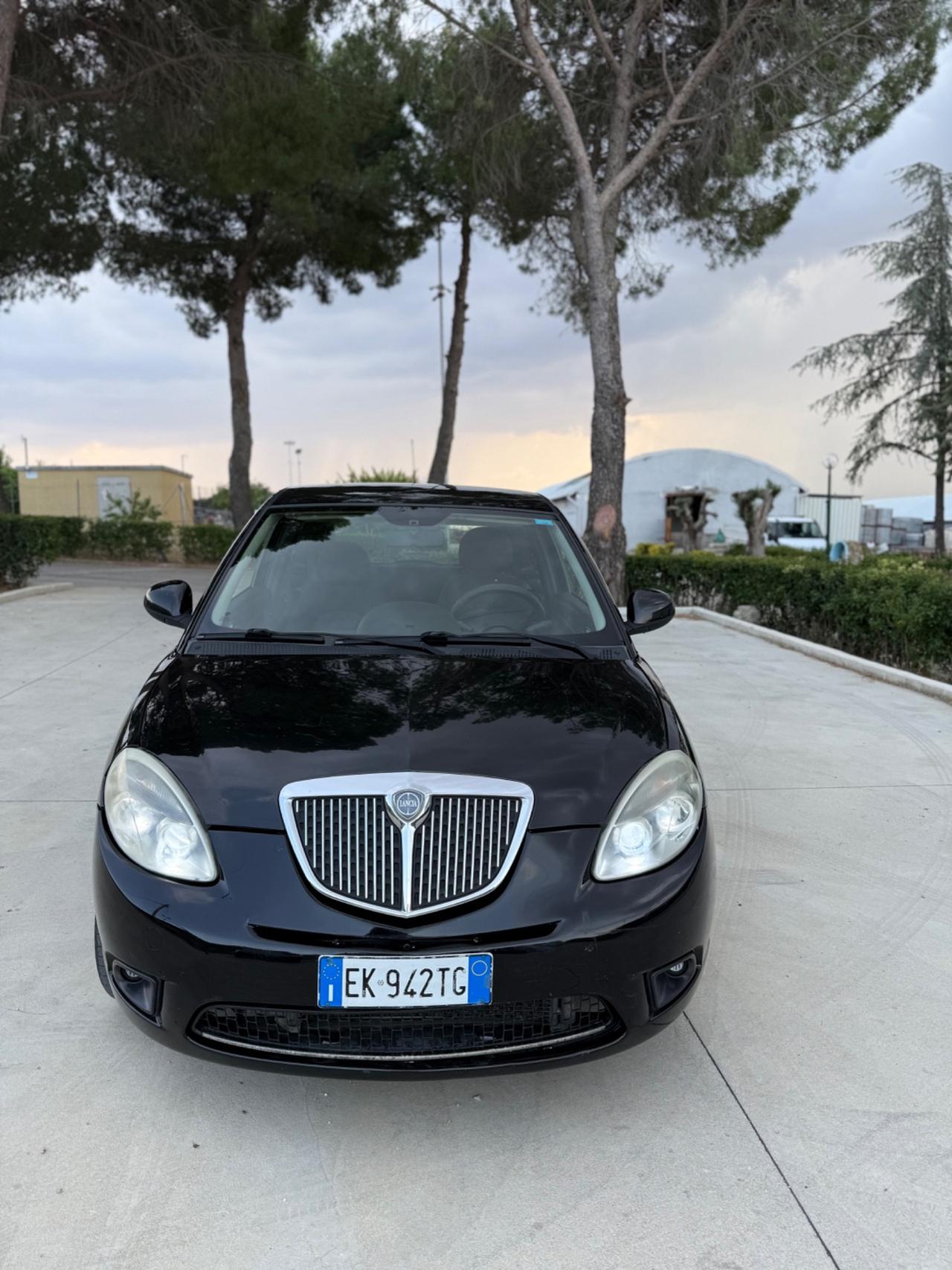 Lancia Ypsilon 1.4 Diva Ecochic GPL