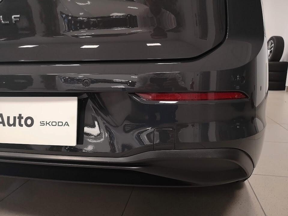 Volkswagen Golf 1.0 TSI EVO Life 81 KW 32.517 KM