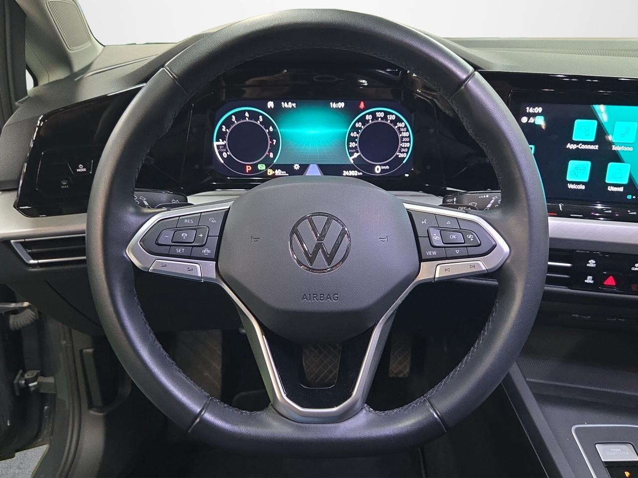 Volkswagen Golf 1.0 eTSI EVO DSG Life