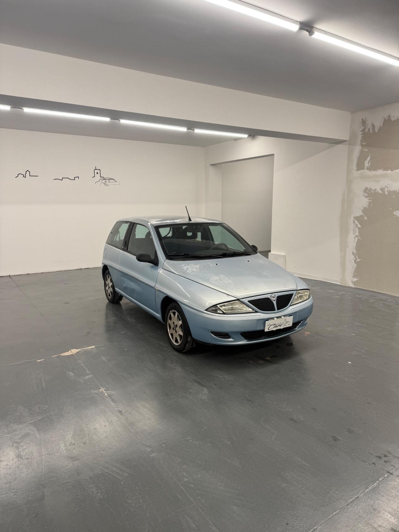 Lancia Y 1.2i cat Elefantino Blu