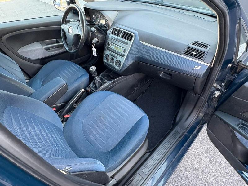 Fiat Grande Punto 5 Porte 1.4 BENZ 77 CV Dynamic Gpl ADATTA NEOPATENTATI