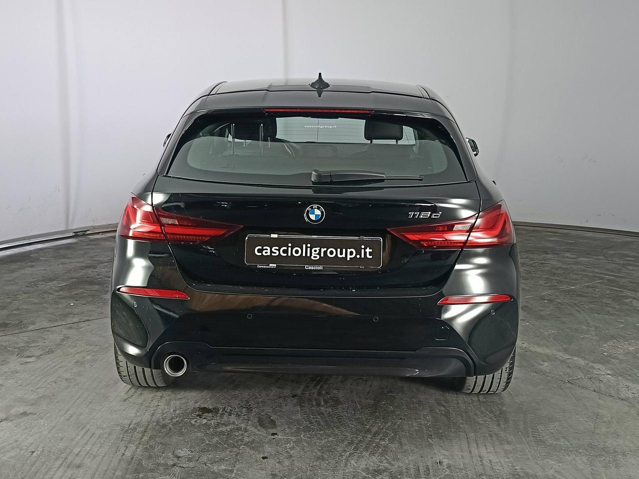 BMW Serie 1 F40 - 116d Sport auto