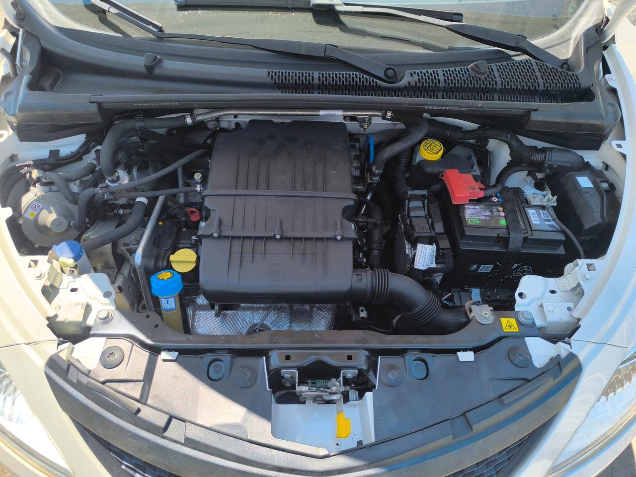 Lancia Ypsilon 1.2 69 CV 5 porte GPL Ecochic Gold 1 PROPRIETARIA