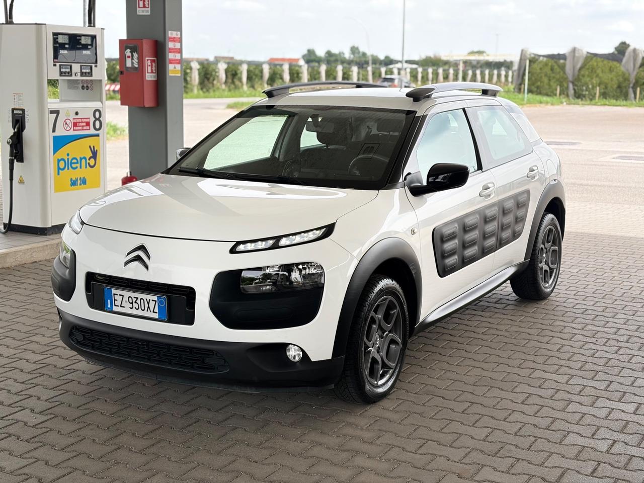 Citroen C4 Cactus 1.6 diesel 2015