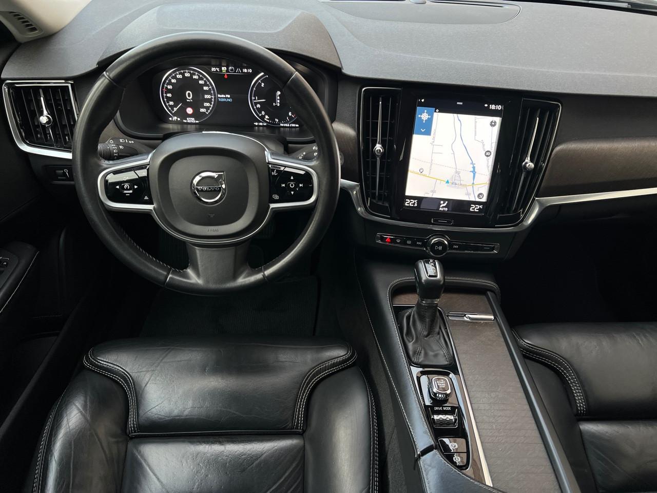 Volvo V90 Cross Country 2.0 d4 Business Plus awd geartronic