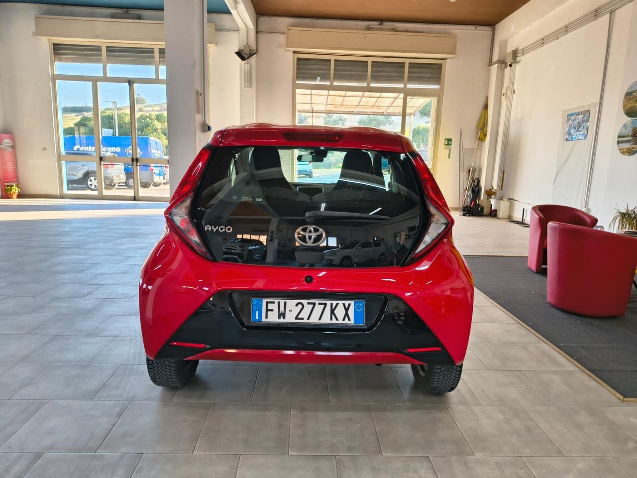 Toyota Aygo 1.0 VVT-i 72 CV 5 porte x-cool