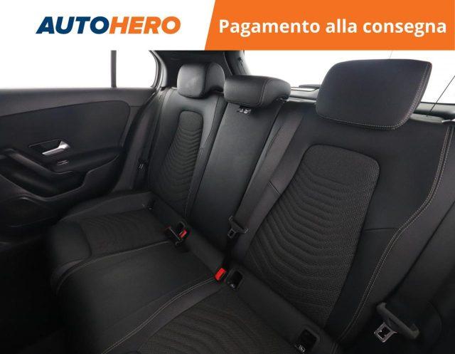 MERCEDES-BENZ A 180 d Automatic Business