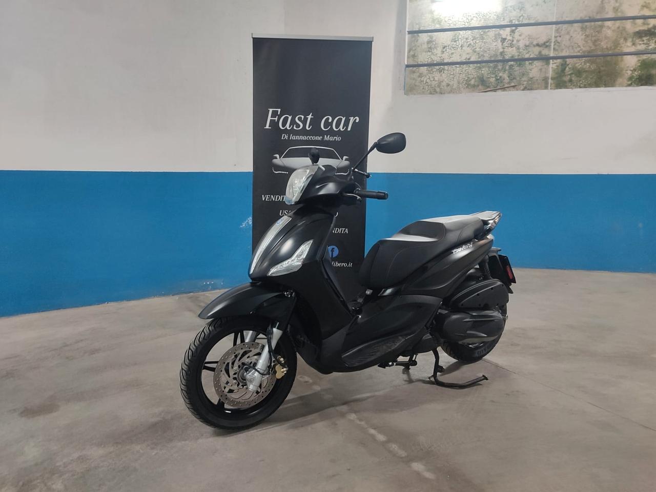 Piaggio Beverly 350 sport