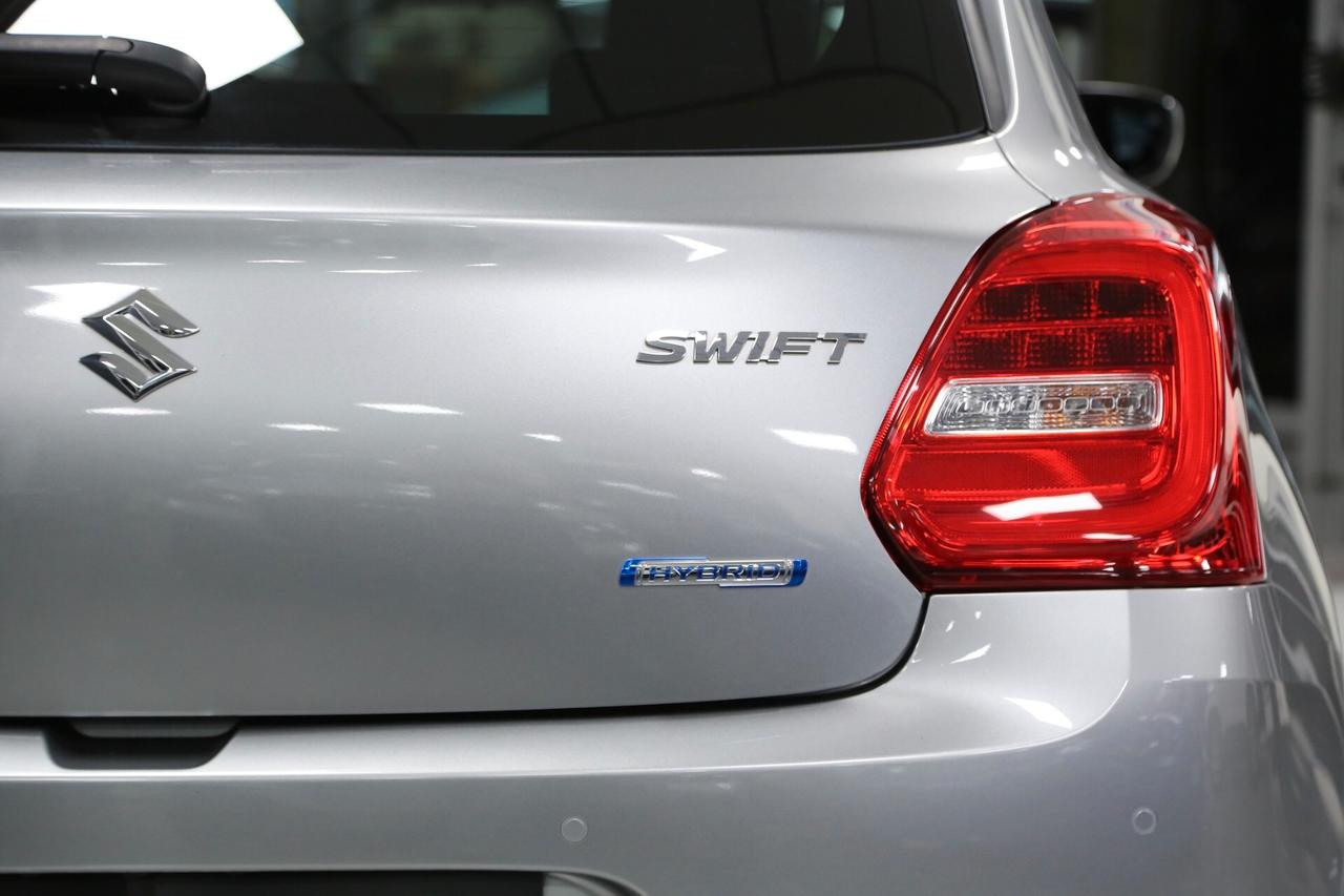 Suzuki Swift 1.2 Hybrid Top