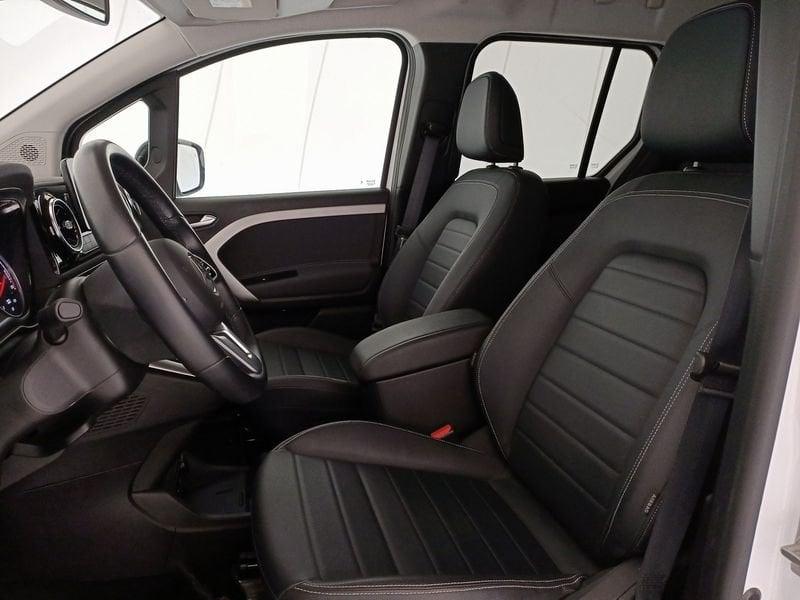 Mercedes-Benz EQT 4208 200