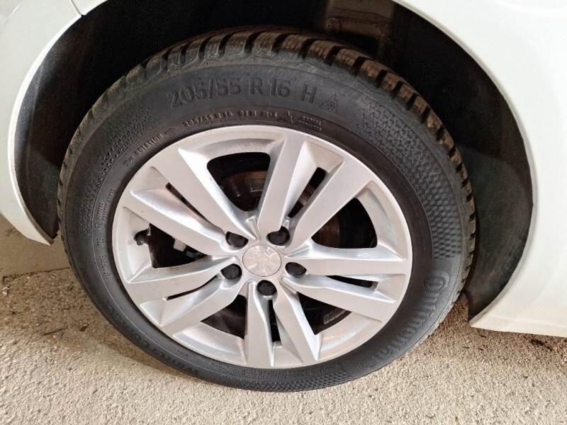 Peugeot 308 BlueHDi 130 S&S Active Business