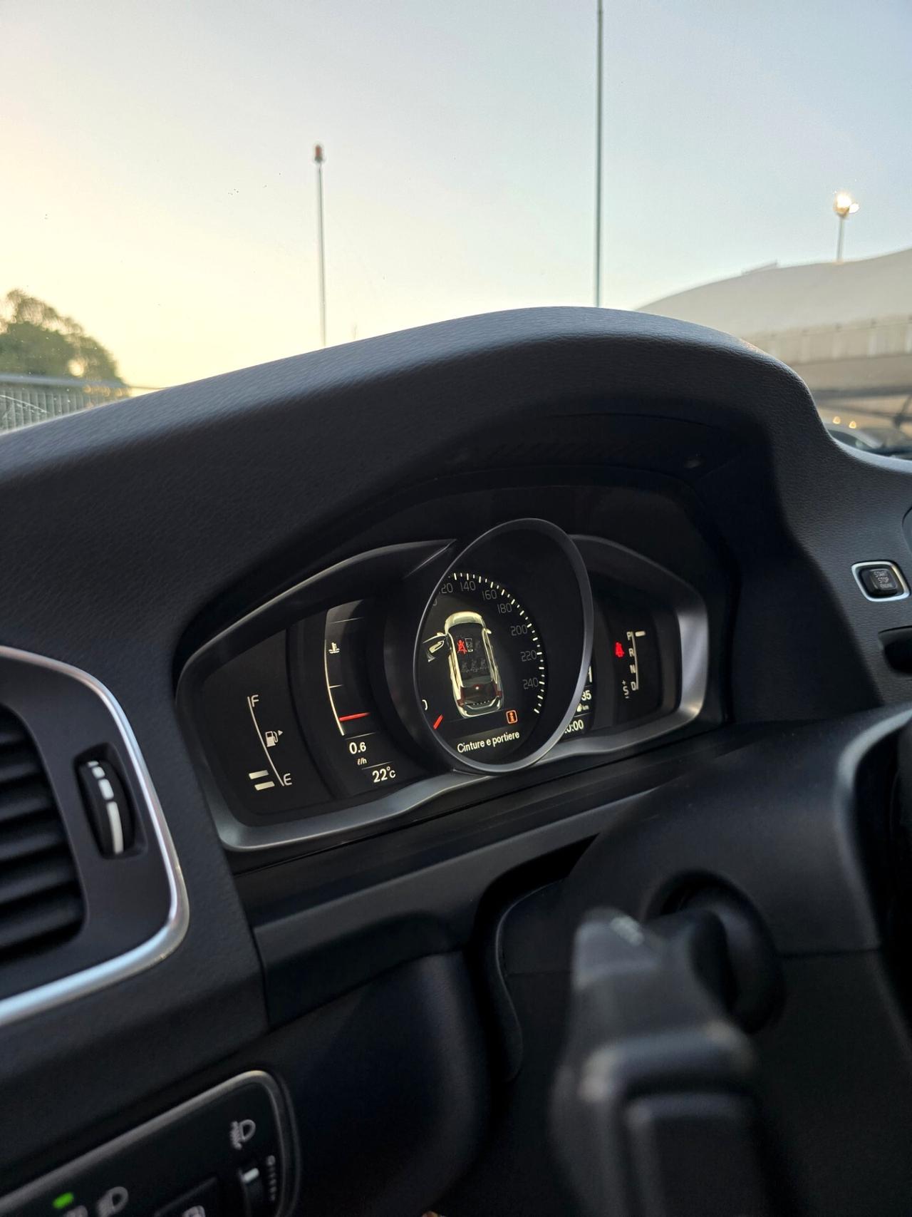 Volvo V60 2.0 d2 Volvo Ocean Race geartronic 120cv