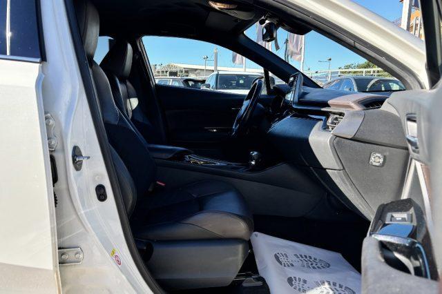 TOYOTA C-HR 1.8 Hybrid E-CVT Lounge