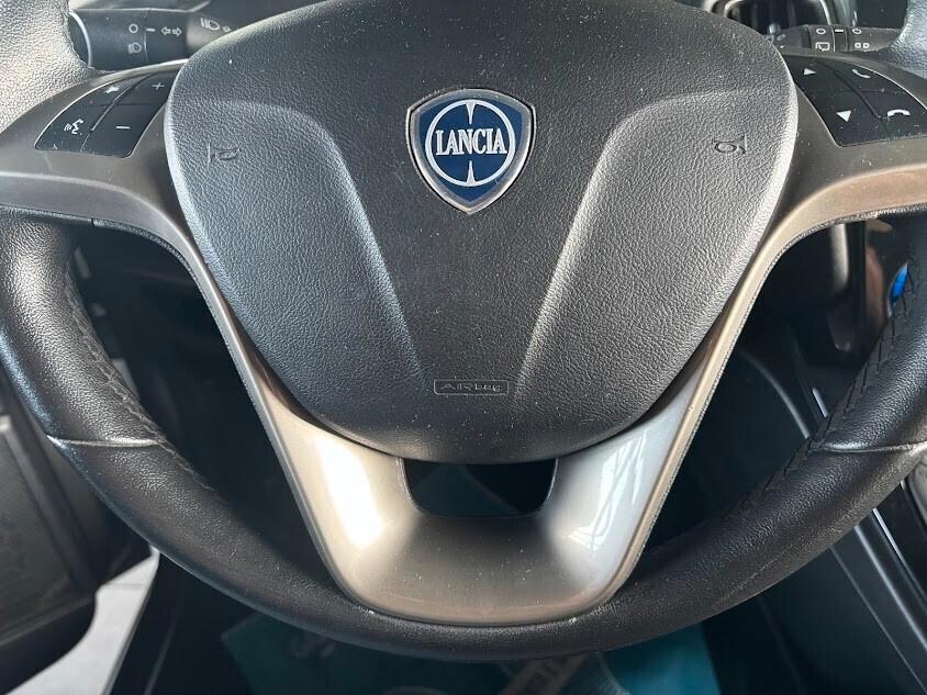Lancia Ypsilon 1.2 69 CV 58.000KM NEOPATENTATI