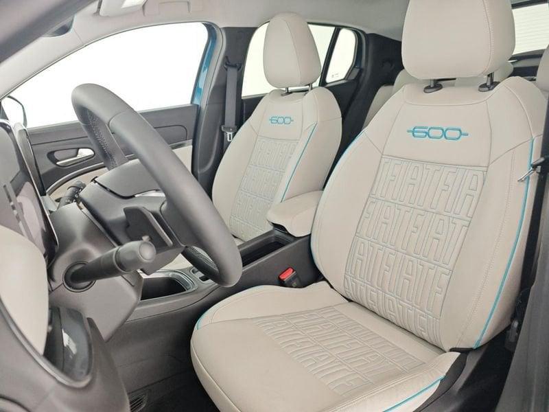 FIAT 600 Hybrid 110 CV DCT MHEV La Prima