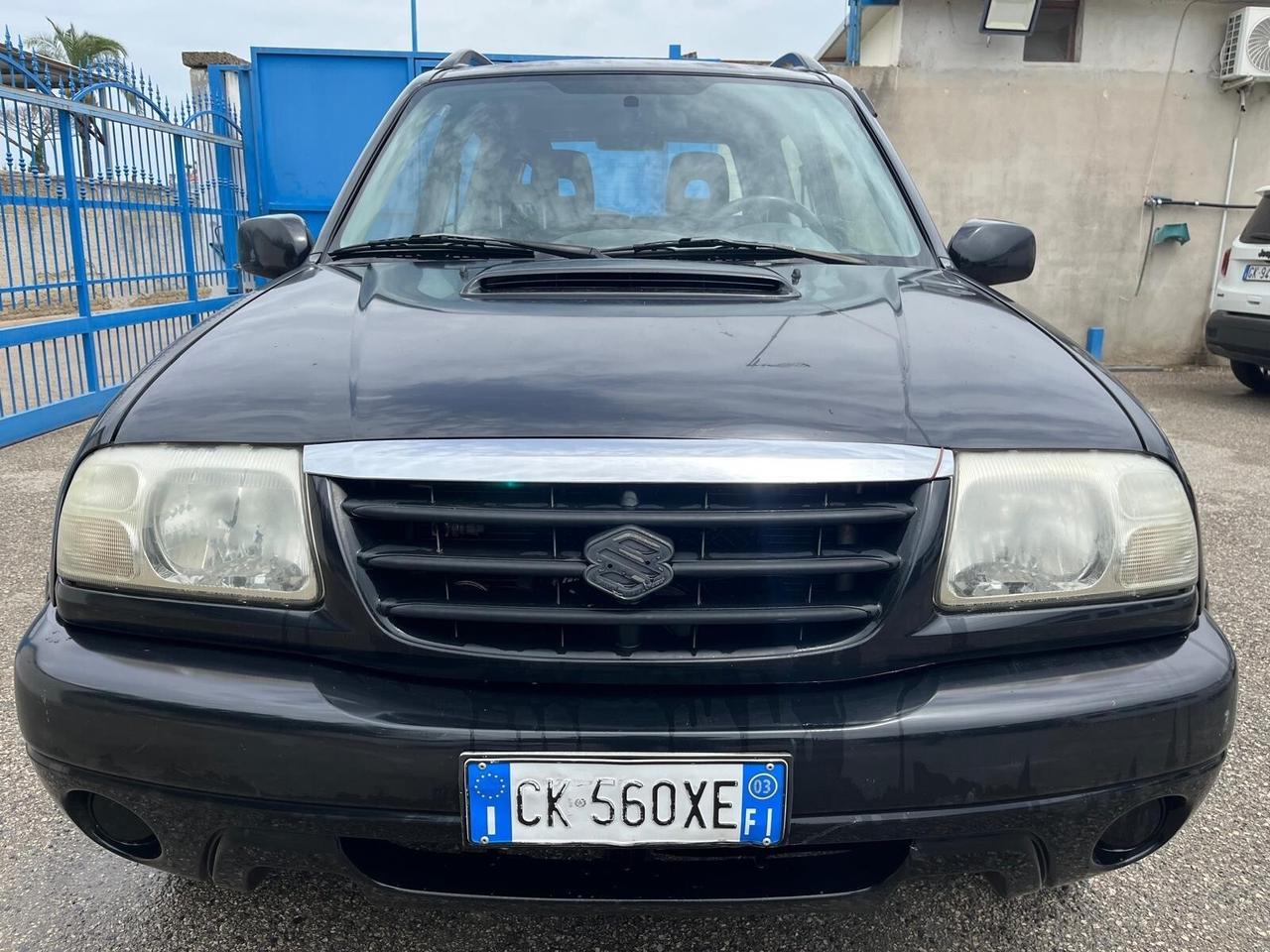 Suzuki grand vitara 3 P-2.0 td-4x4-2003