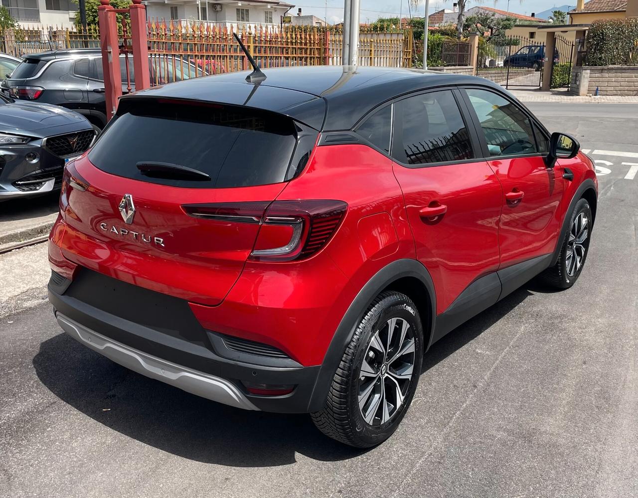 RENAULT Captur TCe 100 CV GPL BUSINESS - 2023