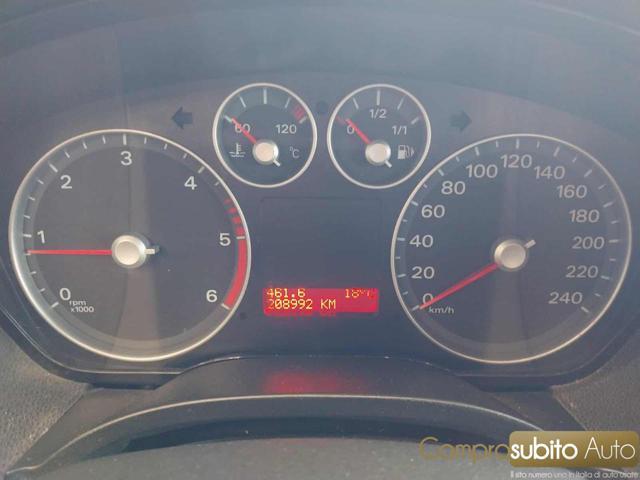 FORD C-Max 1.6 TDCi 90 CV Titanium (GARANZIA 12 MESI)