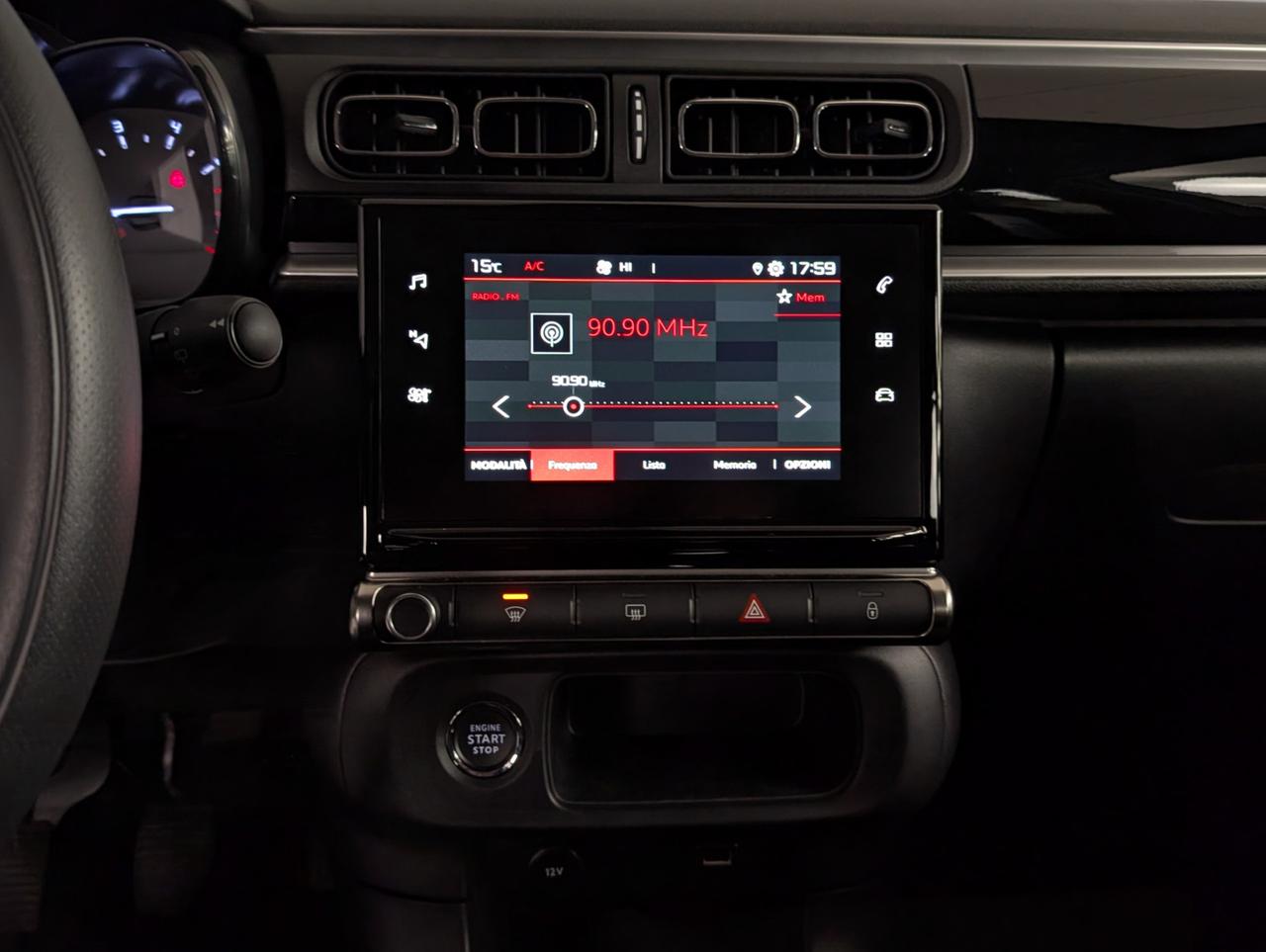 Citroen C3 1.2 puretech 83cv Shine