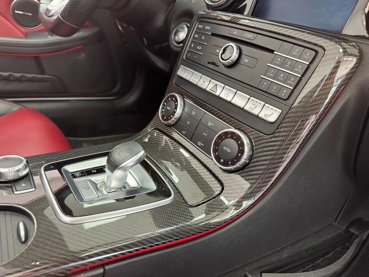 Mercedes-benz SLC 300 AMG line