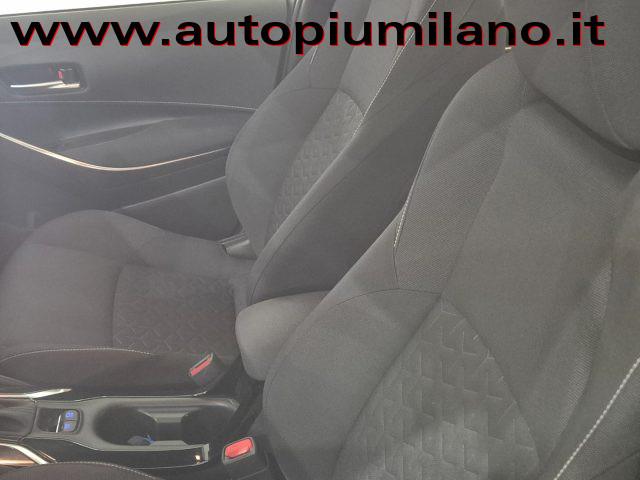 TOYOTA Corolla Touring Sports 1.8 Hybrid Business