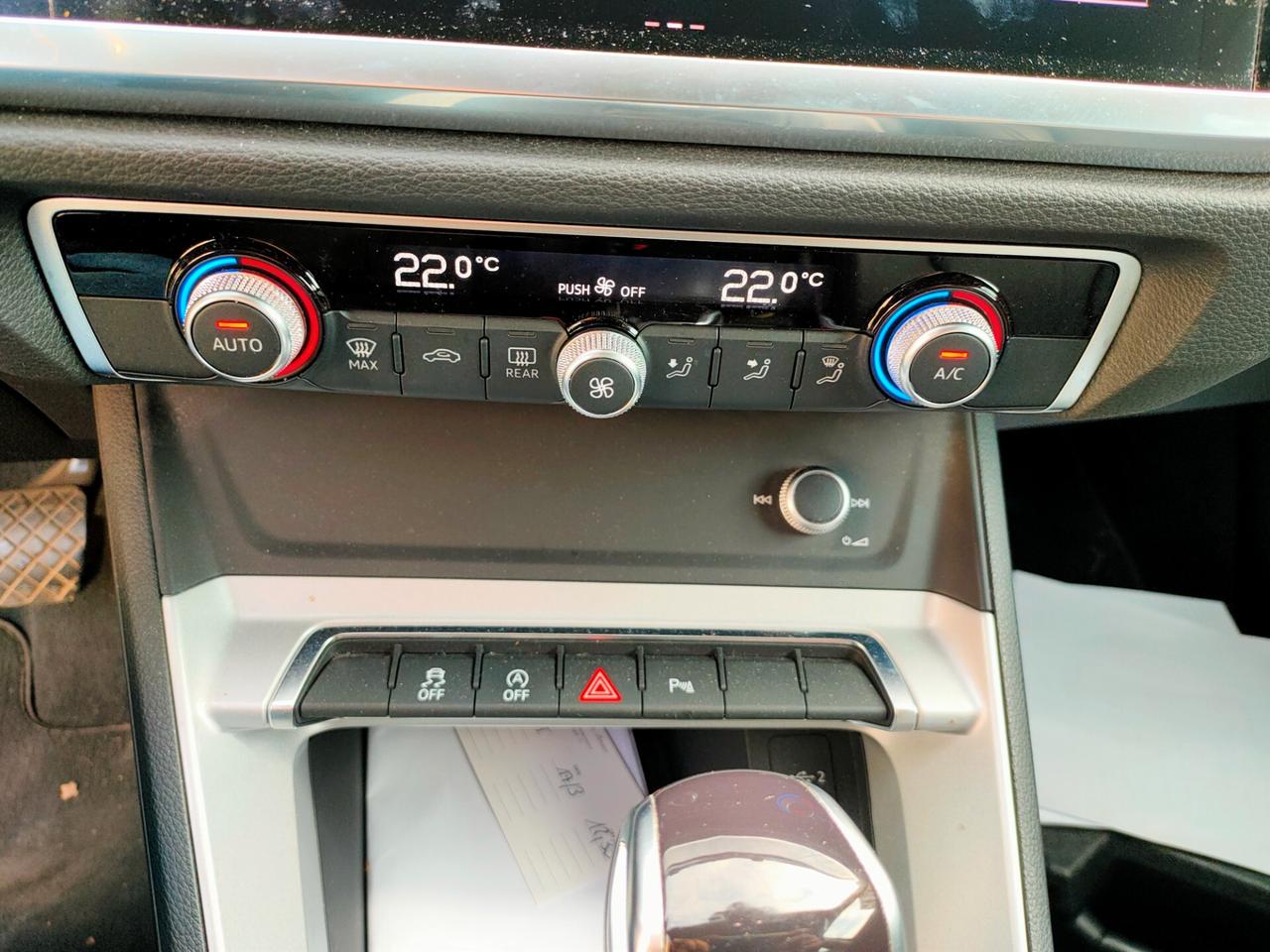 Audi Q3 35 TDI Business Advanced