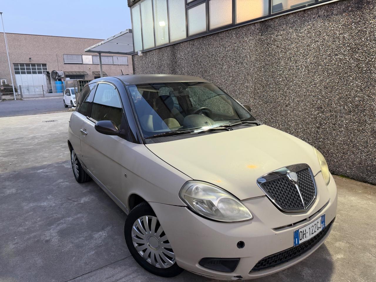LANCI YPSILON 1.2 BENZINA EURO4 BICOLORE