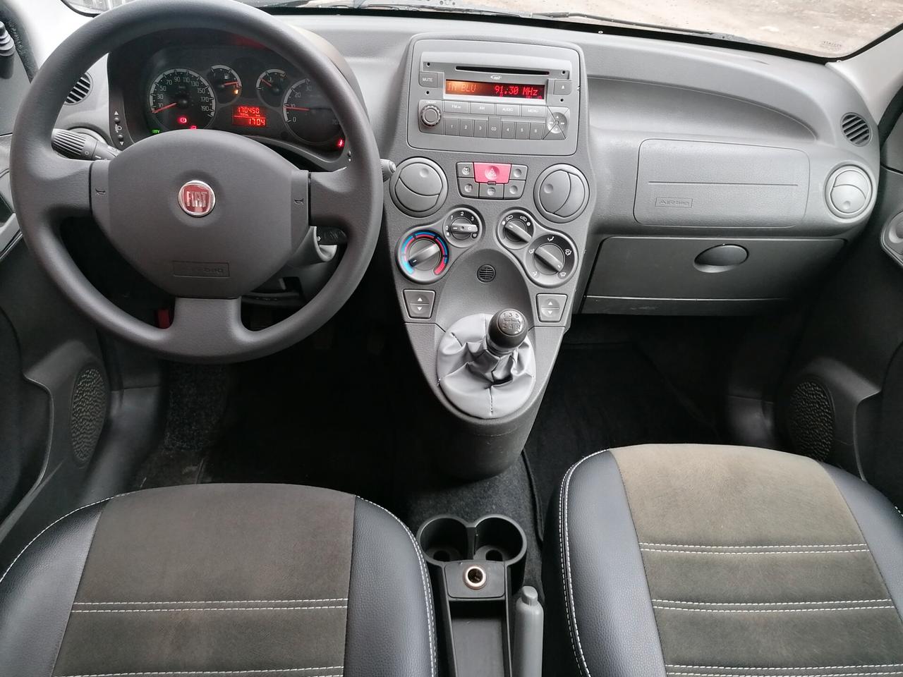 Fiat Panda 1.2 Dynamic 2011(interni unici)