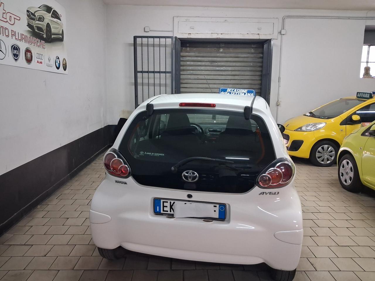 Toyota Aygo 1.0 12V VVT-i 5 porte unico prop 2012