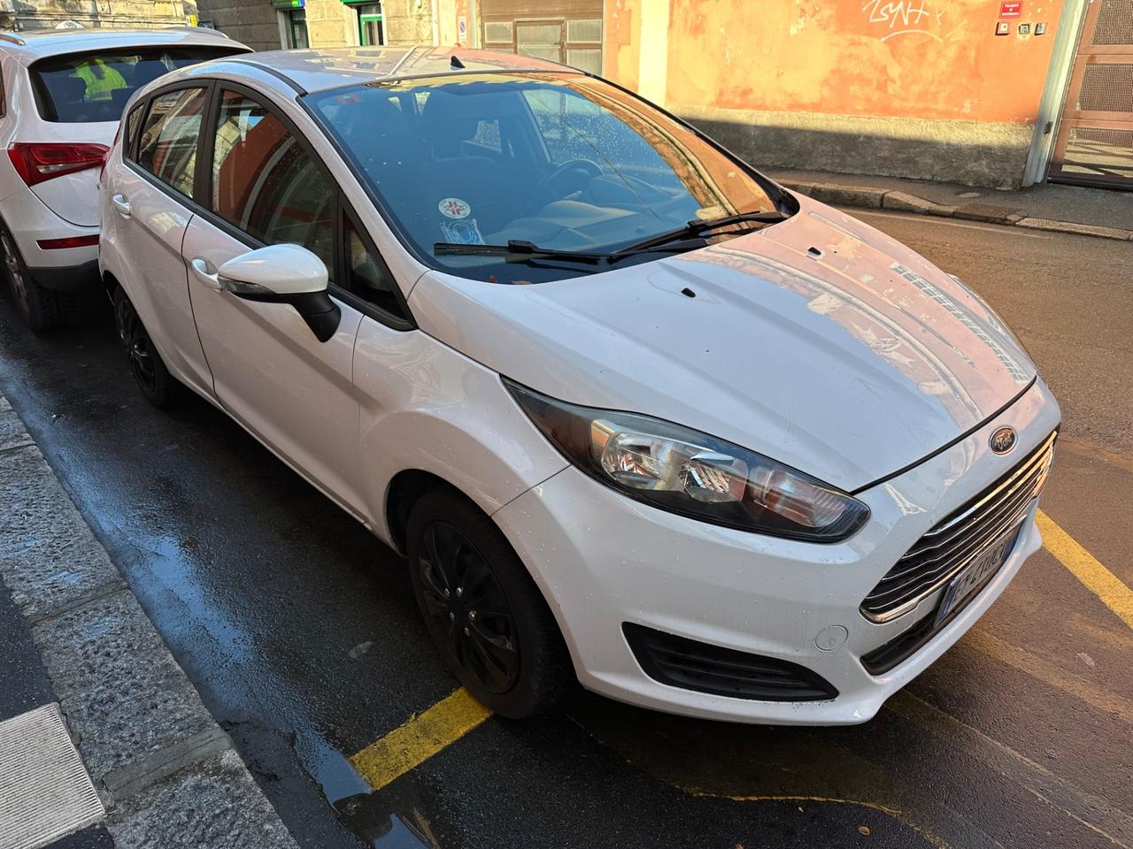 Ford Fiesta 1.5 TDCi 75CV 5 porte Black & White Edition