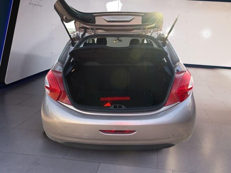 Peugeot 208 208 5p 1.4 vti 16v Allure