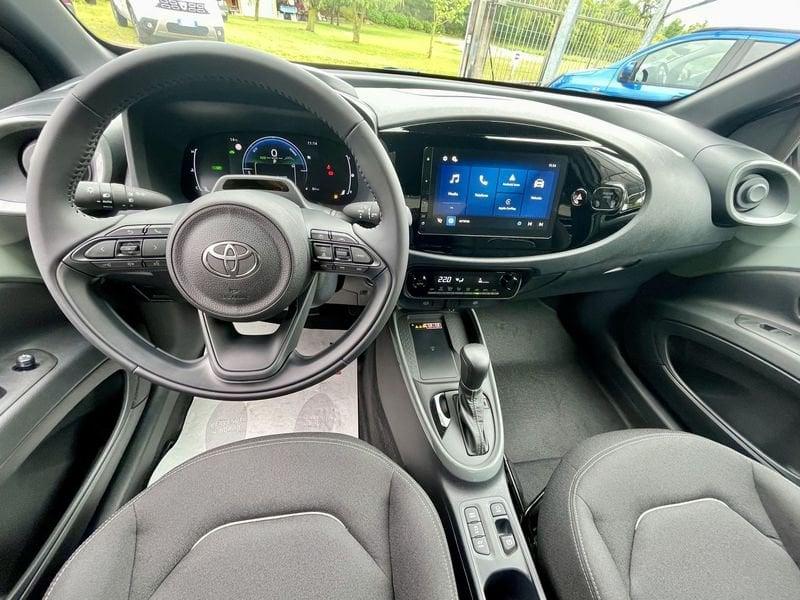 Toyota Aygo X 1.5 hybrid Icon e-cvt - NUOVO